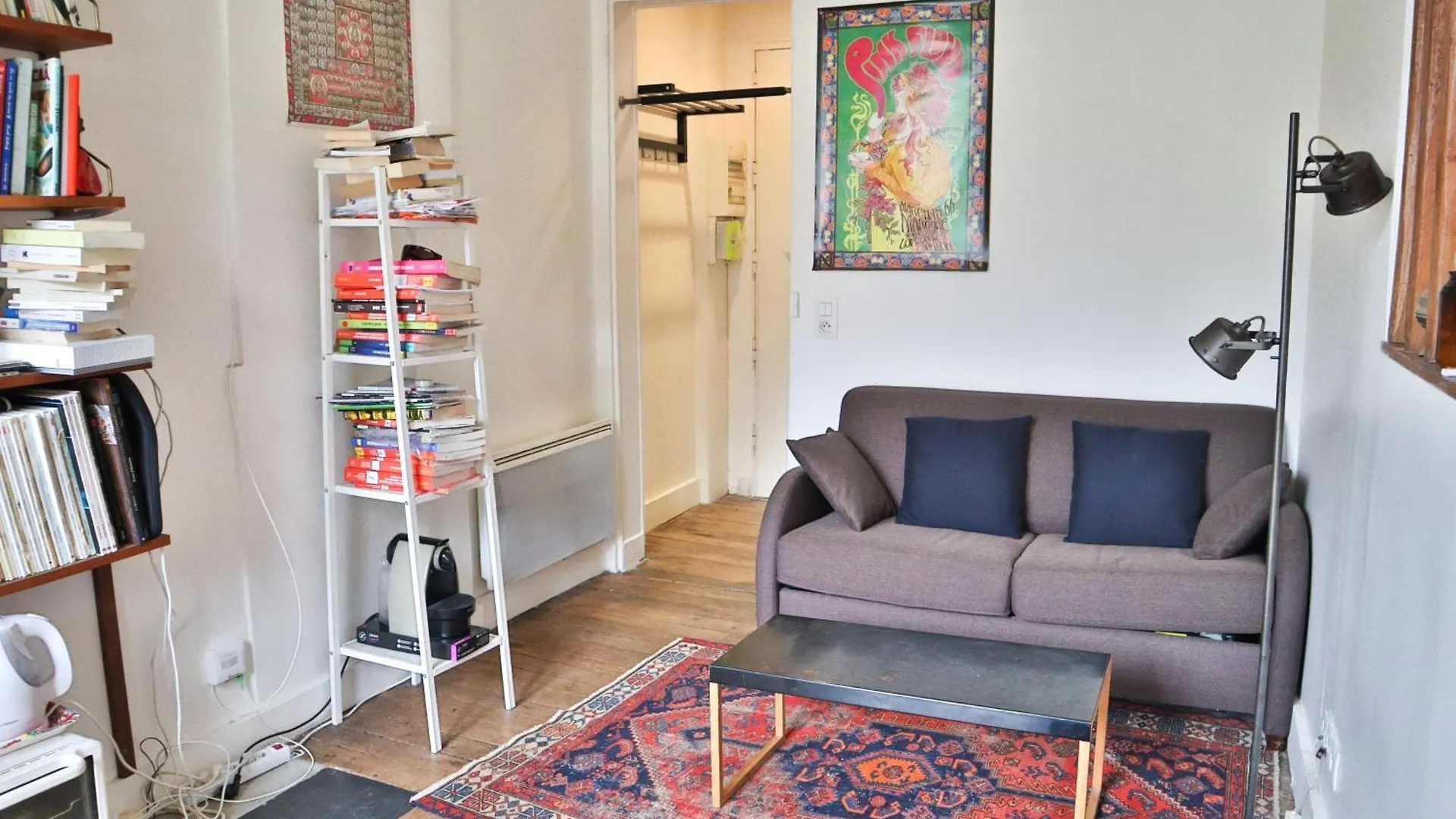 Апартаменты Chaleureux Studio Parisien